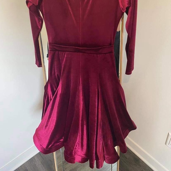 Juvenile ballroom dress girl between 10-12 - Picture 3 of 4